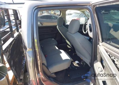 2016 Ram 1500 Tradesman из США, поврежденный, VIN 1C6RR7SM9GS367118